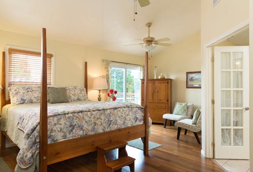 민박 Cedar Crest Lodge