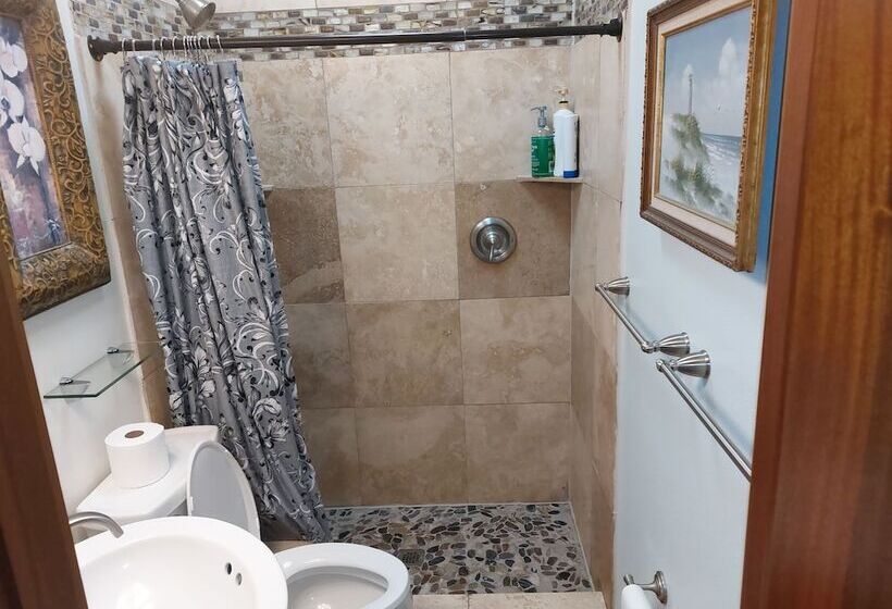 مبيت وإفطار Kona Palace In Captain Cook