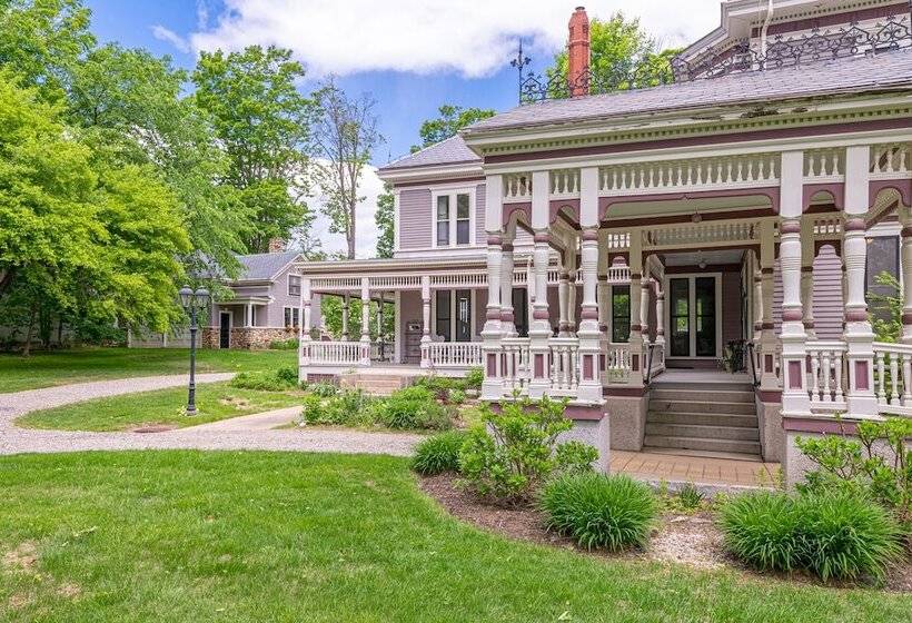 צימר The Lady Mary Inn