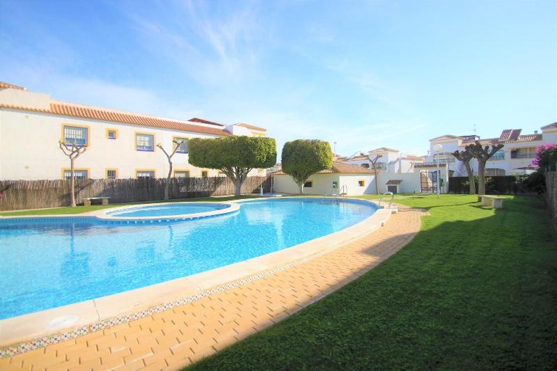 ホテル Apartamento Casaturis Urb.altomar Ii