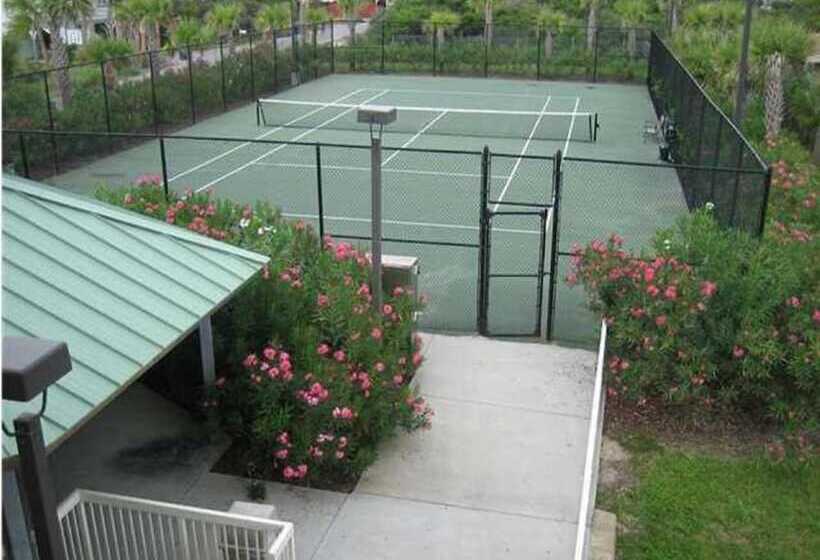 Отель Celadon: Unit 102 By Forehand Rentals