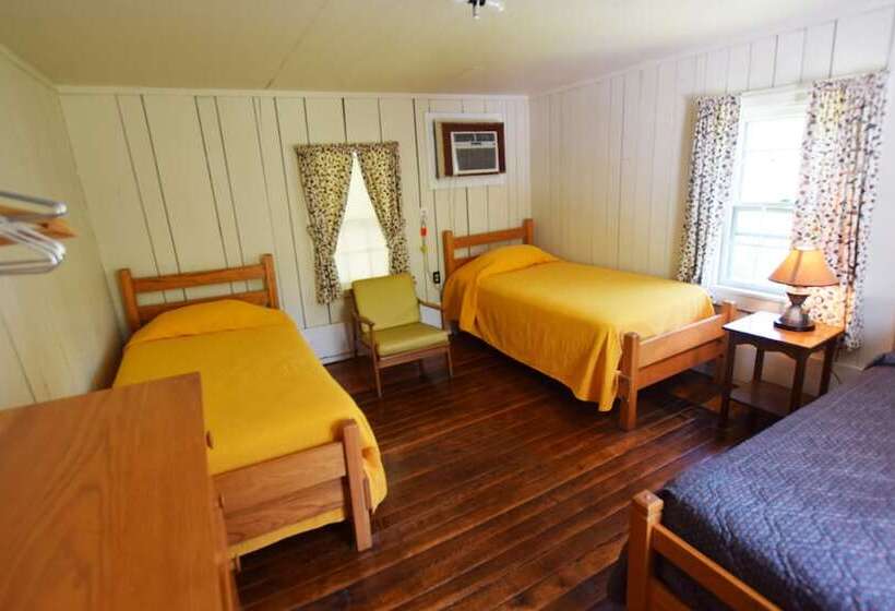 Отель Graves Mountain Farm & Lodges