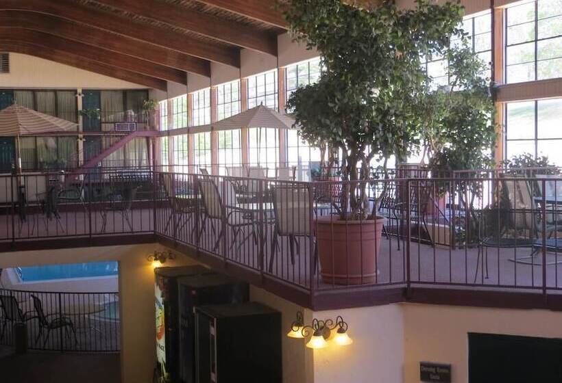 فندق Lake Norfork Resort