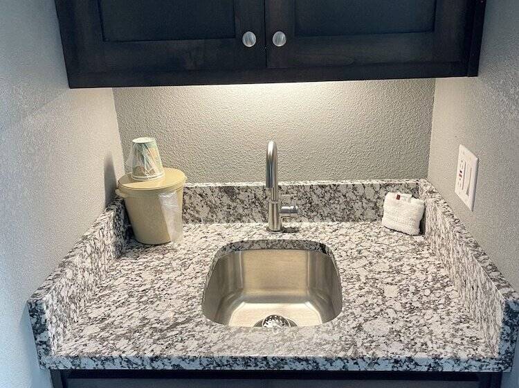 فندق Lake Norfork Resort