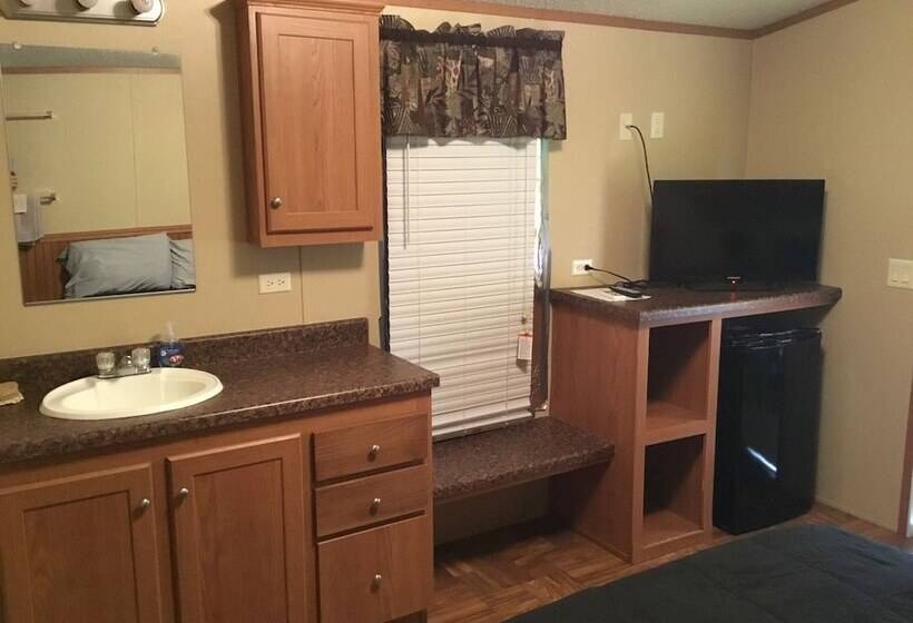 Отель Palmetto Oasis Rv Resort