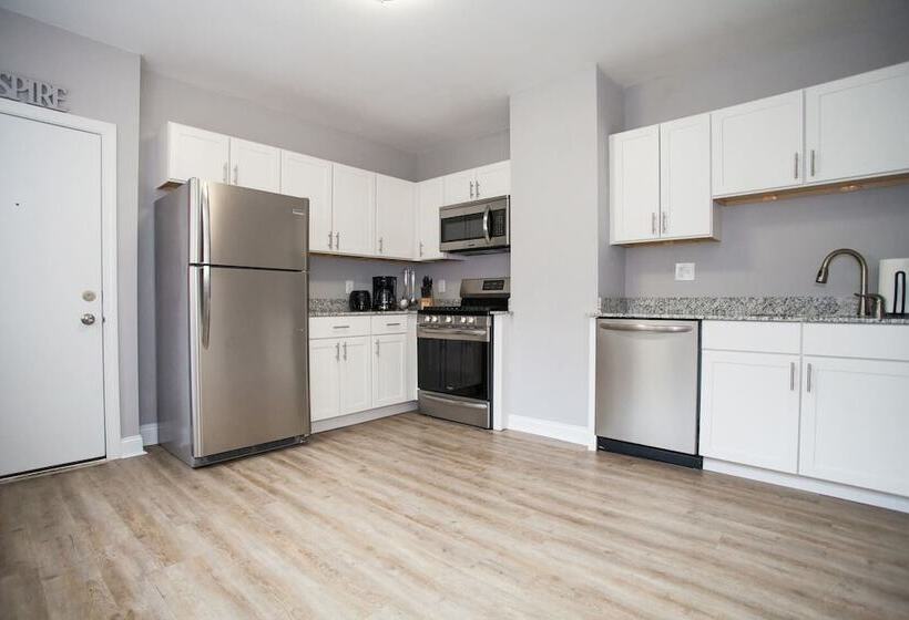 Luxe 4br 3 Bath North End & Faneuil Hall