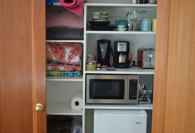 پانسیون Beverly Hills Celebrity Home