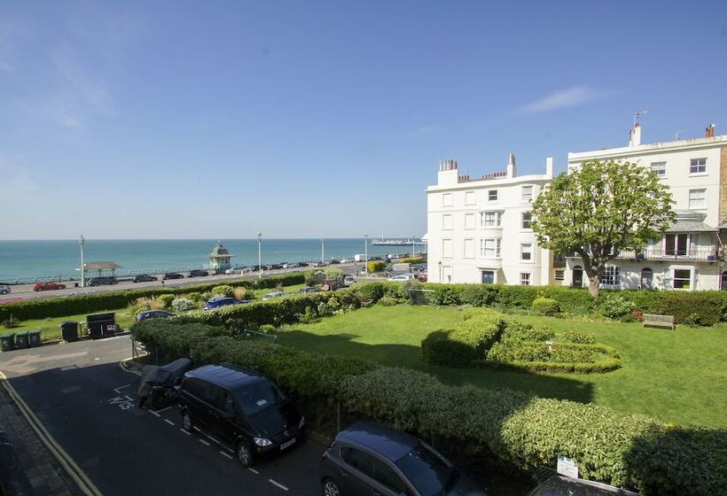 Regency Apartment Sea View By Brighton Holiday Lets