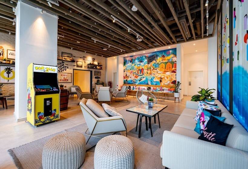 Fotos del hotel Rove La Mer Beach:  38