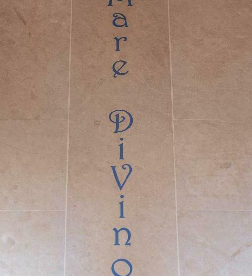 تختخواب و صبحانه Mare Divino