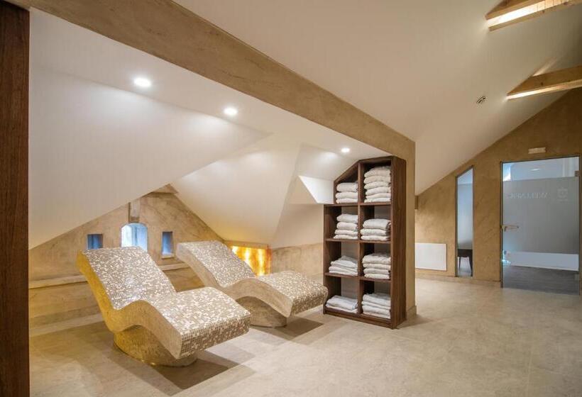 تختخواب و صبحانه Vila Emilia