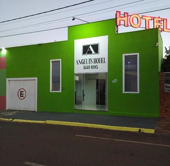 فندق Angelu S
