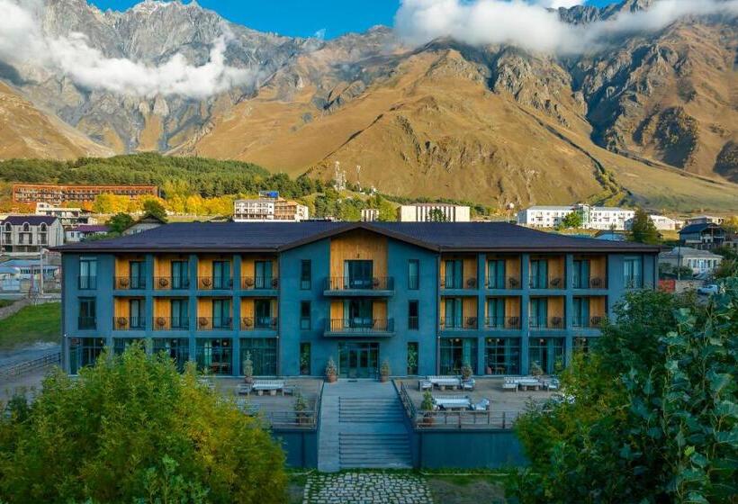 هتل Intourist Kazbegi