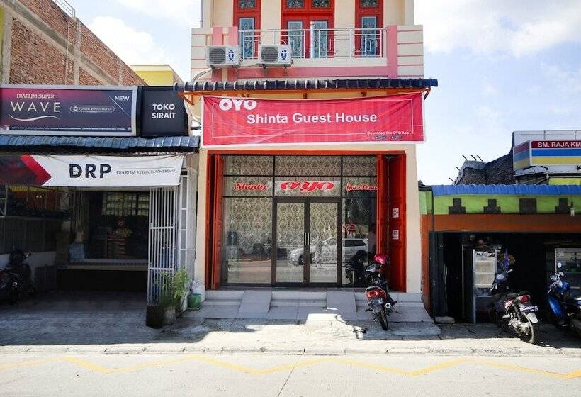 هتل Shinta Guesthouse