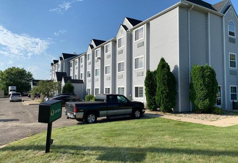 호텔 Quality Inn Owatonna Near Medical Center