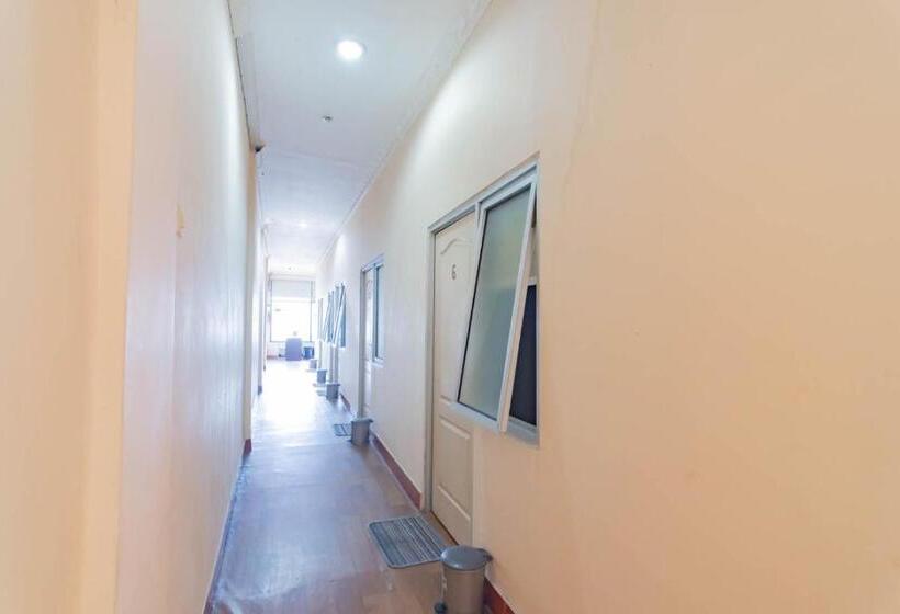 هتل Reddoorz Near Pasar Klandasan Balikpapan