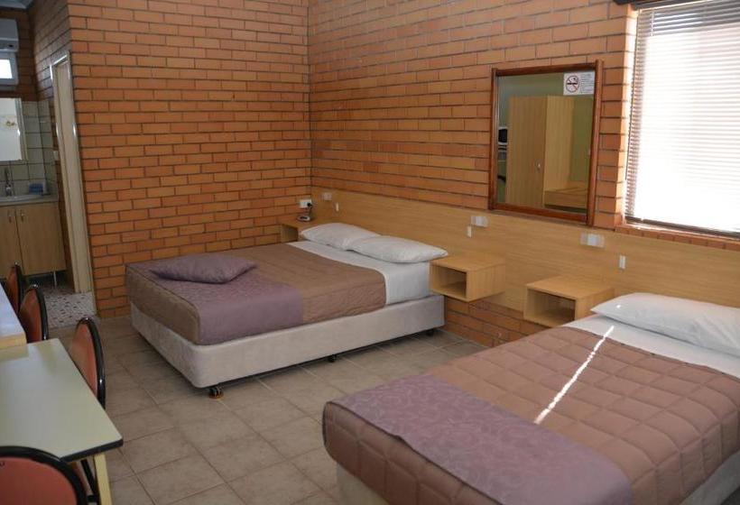 汽车旅馆  Grong Grong Motor Inn