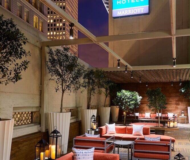 هتل Ac  By Marriott New Orleans French Quarter