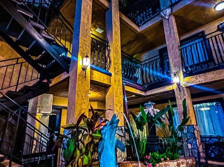 هتل Baja San Diego   A Boutique