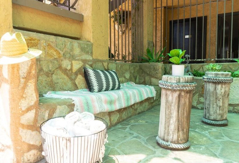 هتل Baja San Diego   A Boutique