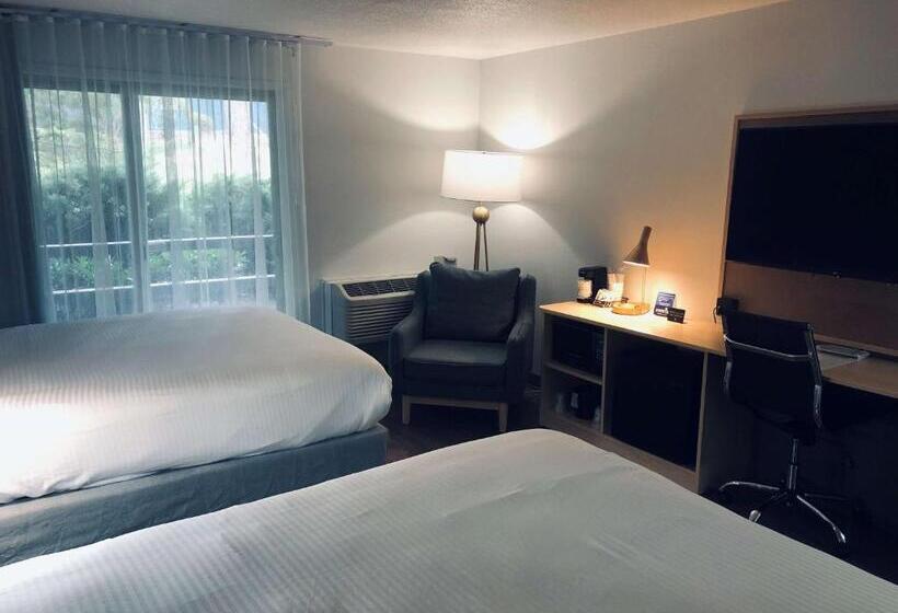 هتل Best Western Portland West Beaverton