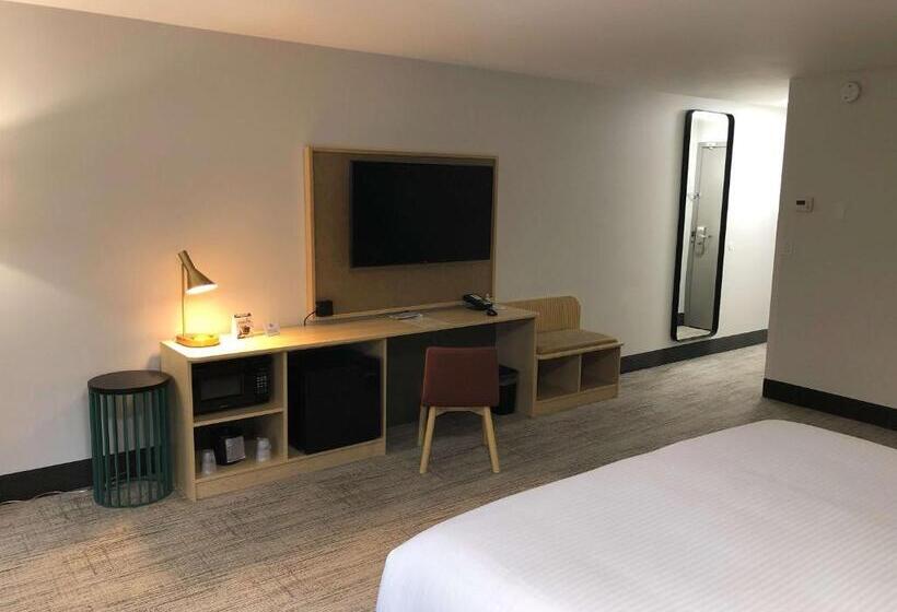 هتل Best Western Portland West Beaverton