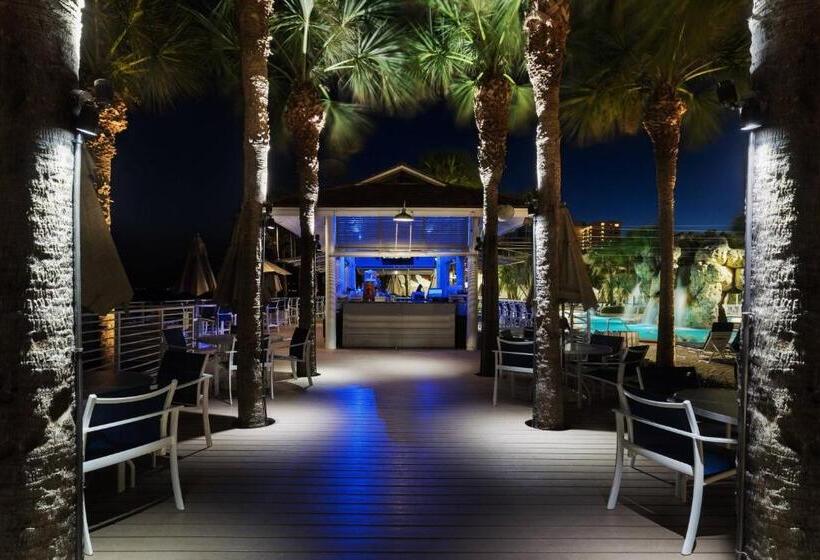 هتل Clearwater Beach Marriott Resort On Sand Key