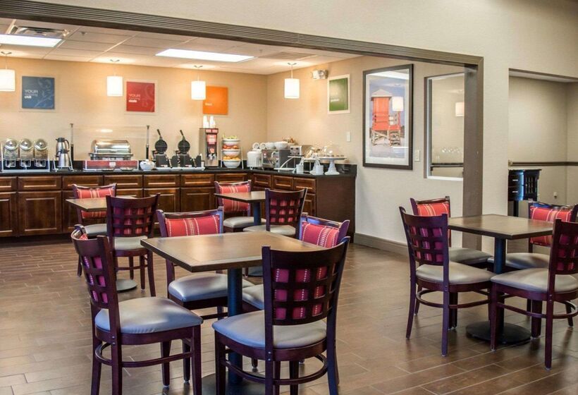 هتل Comfort Suites Clearwater  Dunedin