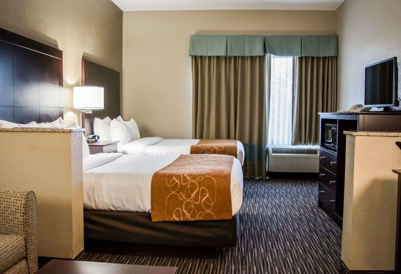 هتل Comfort Suites Clearwater  Dunedin