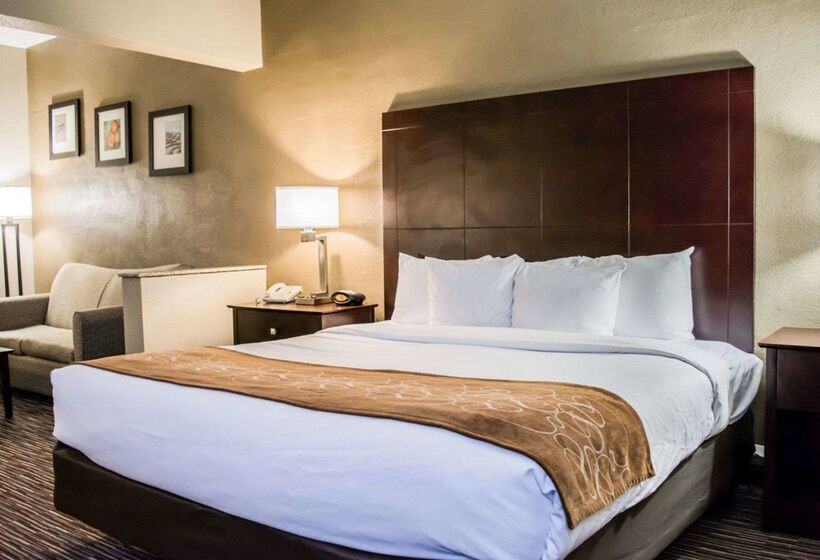هتل Comfort Suites Clearwater  Dunedin