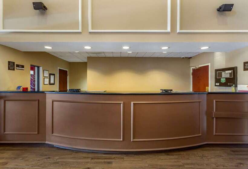 هتل Comfort Suites Southaven I55