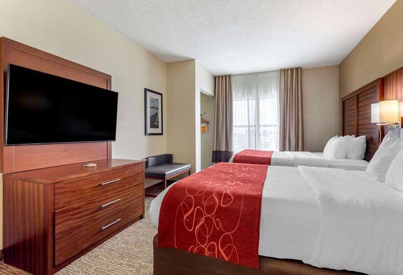 هتل Comfort Suites Southaven I55