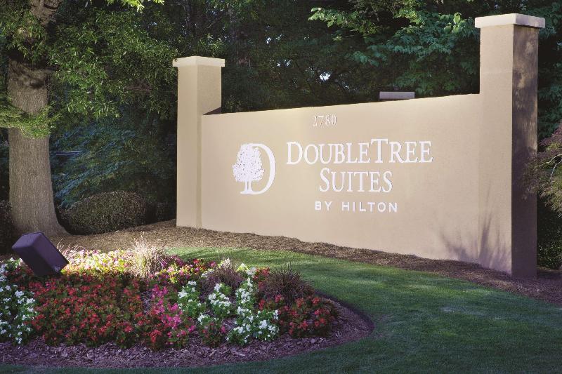 هتل Doubletree Suites By Hilton At The Battery Atlanta