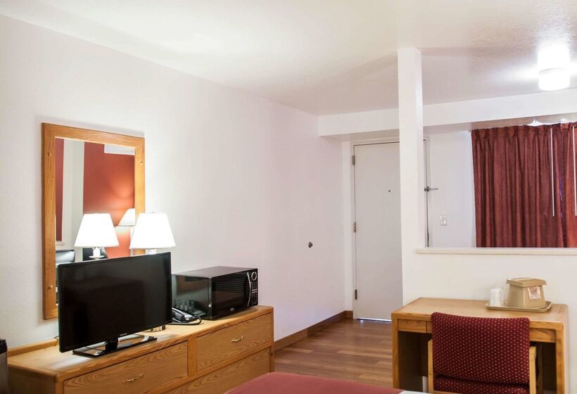 فندق Econo Lodge Old Town