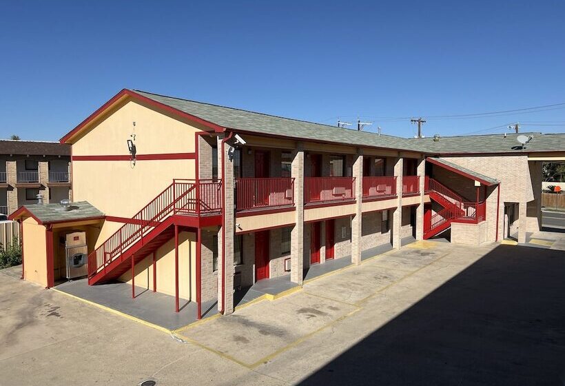 هتل Executive Inn & Suites Lackland Afb
