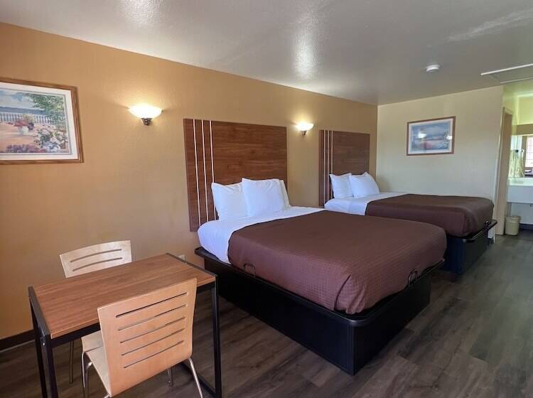 هتل Executive Inn & Suites Lackland Afb