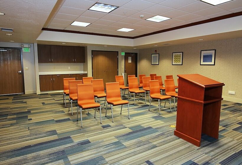 Holiday Inn Express Hotel & Suites Ashland, An Ihg