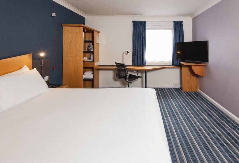هتل Holiday Inn Express Bristol Filton, An Ihg