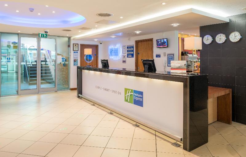 Fotos del hotel Holiday Inn Express London  Swiss Cottage:  10