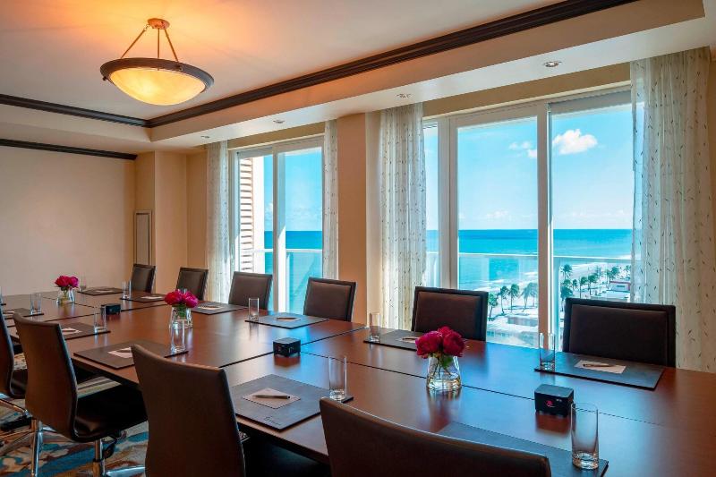 هتل Hollywood Beach Marriott