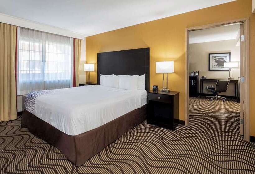 فندق La Quinta By Wyndham Carlsbad   Legoland Area