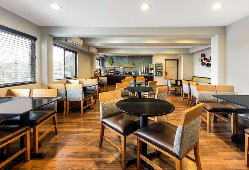 هتل La Quinta By Wyndham San Diego Mission Bay