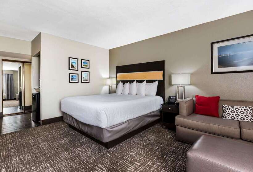 هتل La Quinta By Wyndham San Diego Mission Bay