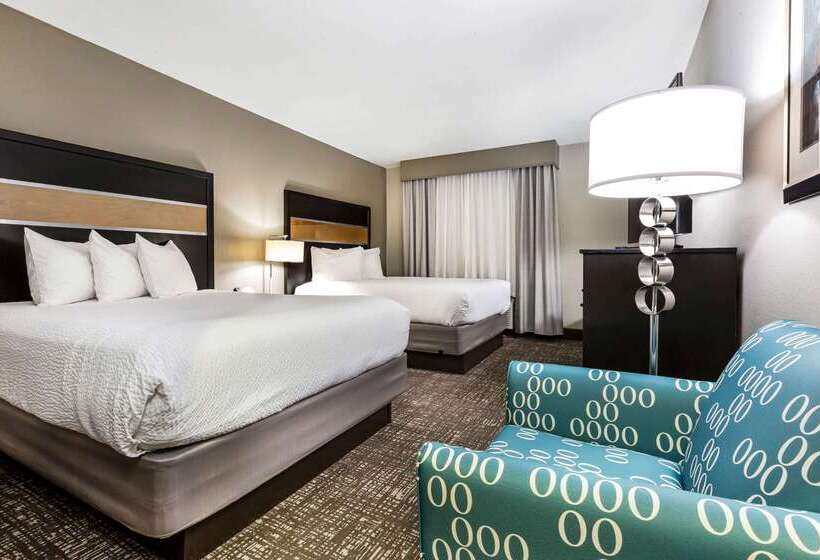 هتل La Quinta By Wyndham San Diego Mission Bay