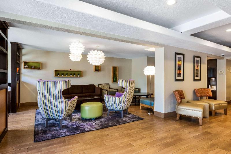 هتل La Quinta By Wyndham San Diego Mission Bay