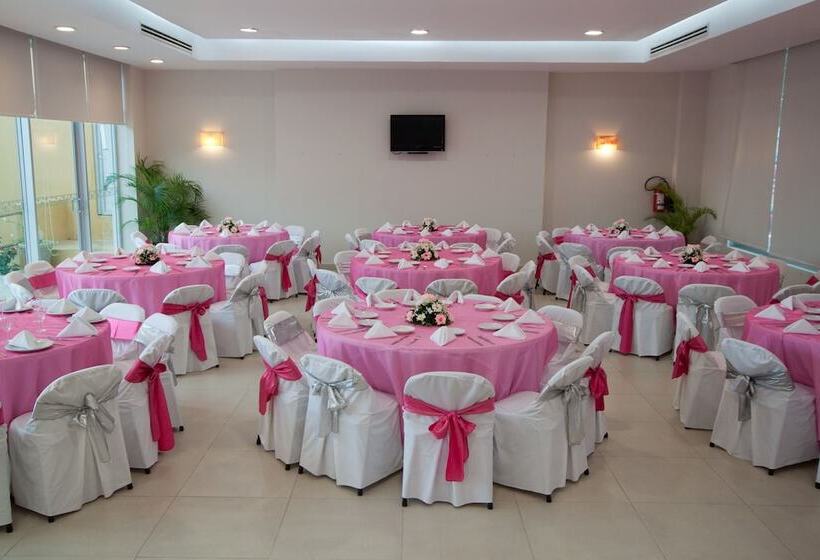 Fotos del hotel Las Flores Beach Resort:  16