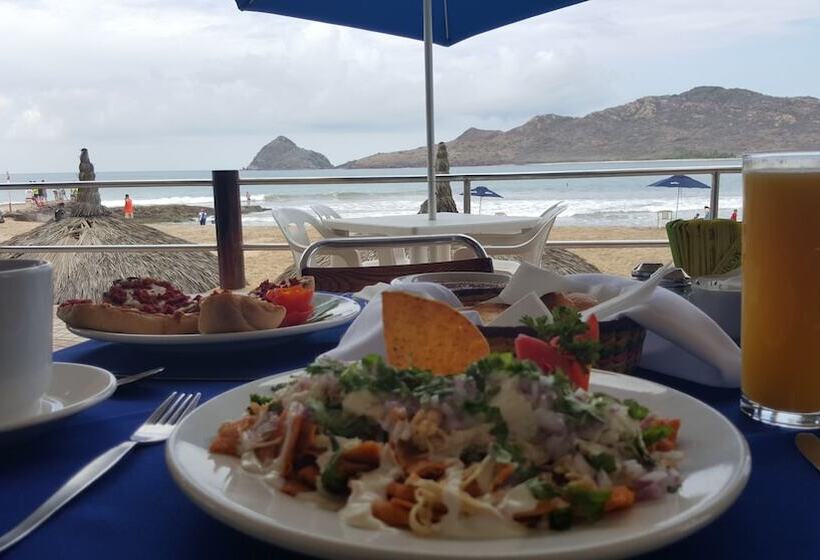 Fotos del hotel Las Flores Beach Resort:  52