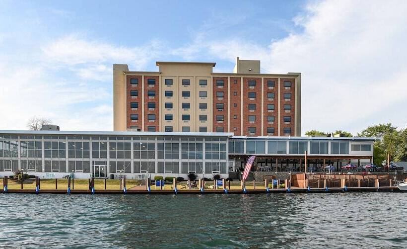 هتل Crowne Plaza Niagara Falls Ny   Riverside, An Ihg