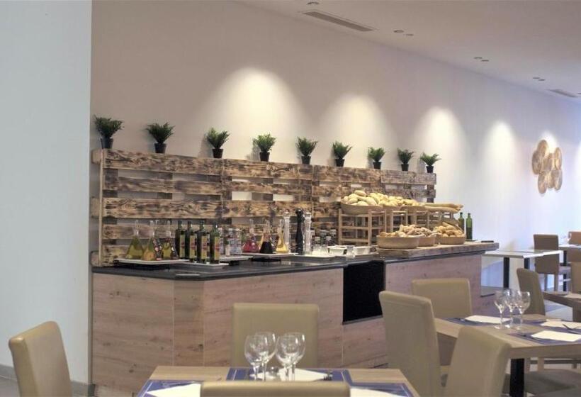 هتل Ohtels Islantilla