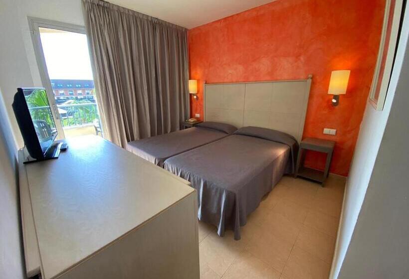 هتل Ohtels Islantilla
